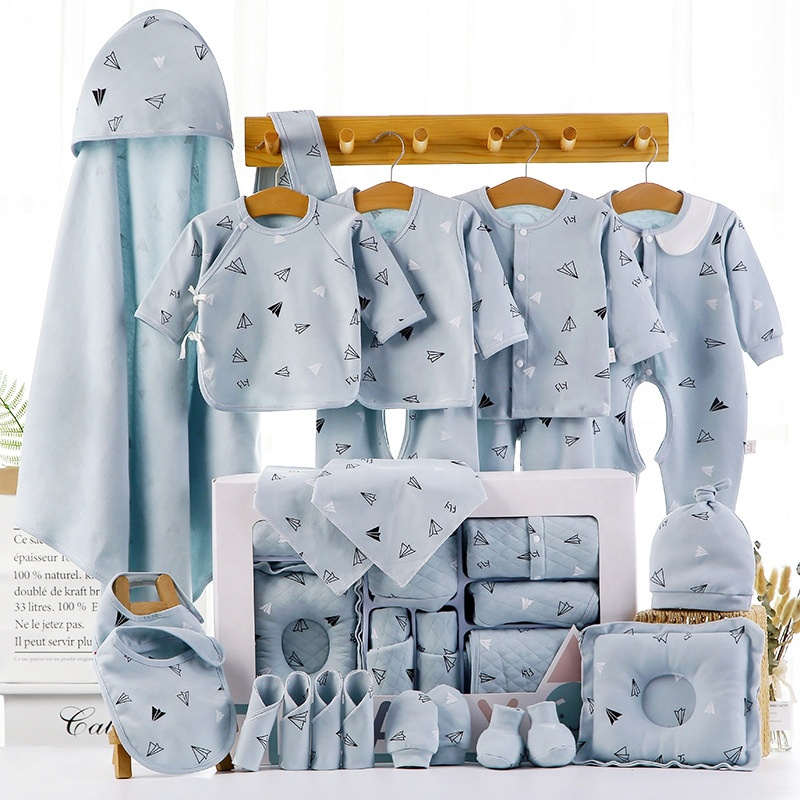 Neuestes hübsches Babykleidungsset mit Geschenkbox